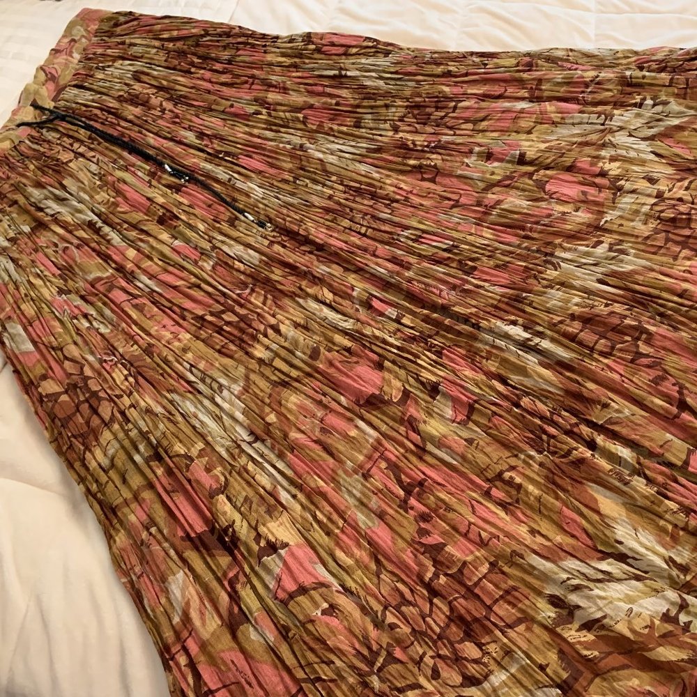 Pleated Maxi Skirt in Pink and Brown